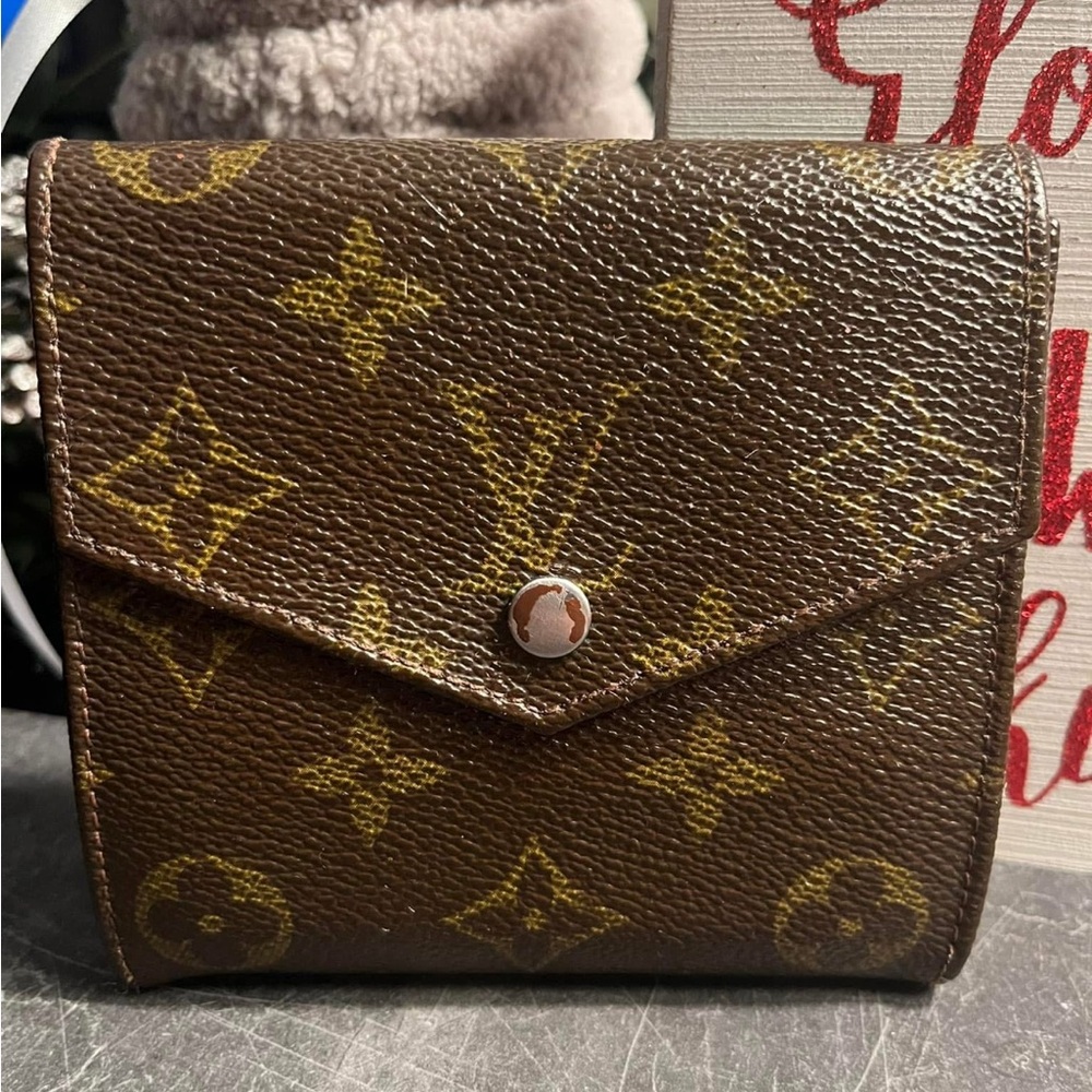 Louis Vuitton Vintage Monogram Double Hook Wallet